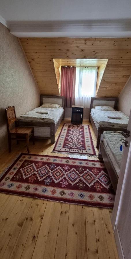 Betegi Guest House Местия Экстерьер фото